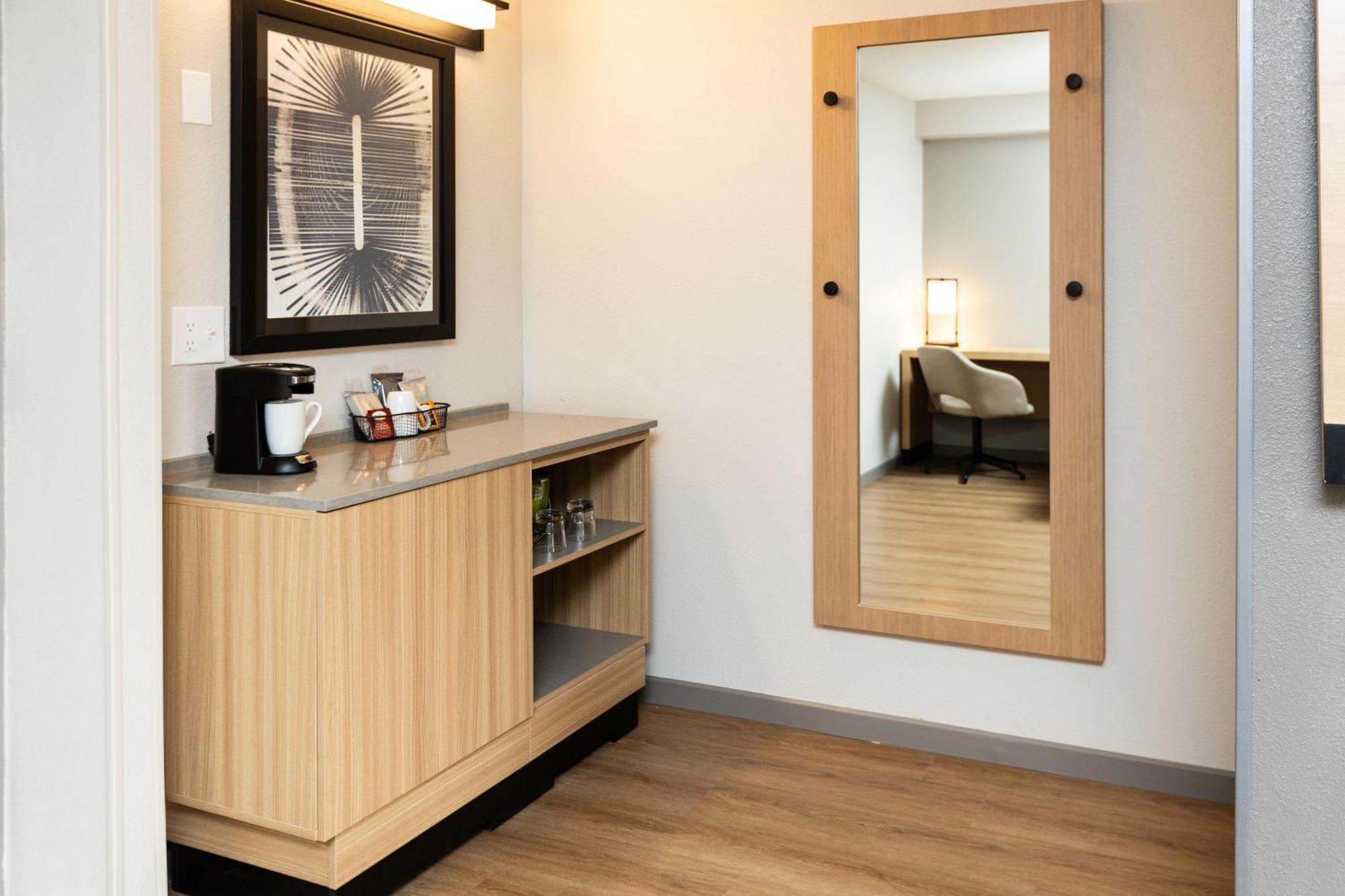 Hyatt Place Charlotte Arrowood Exterior foto