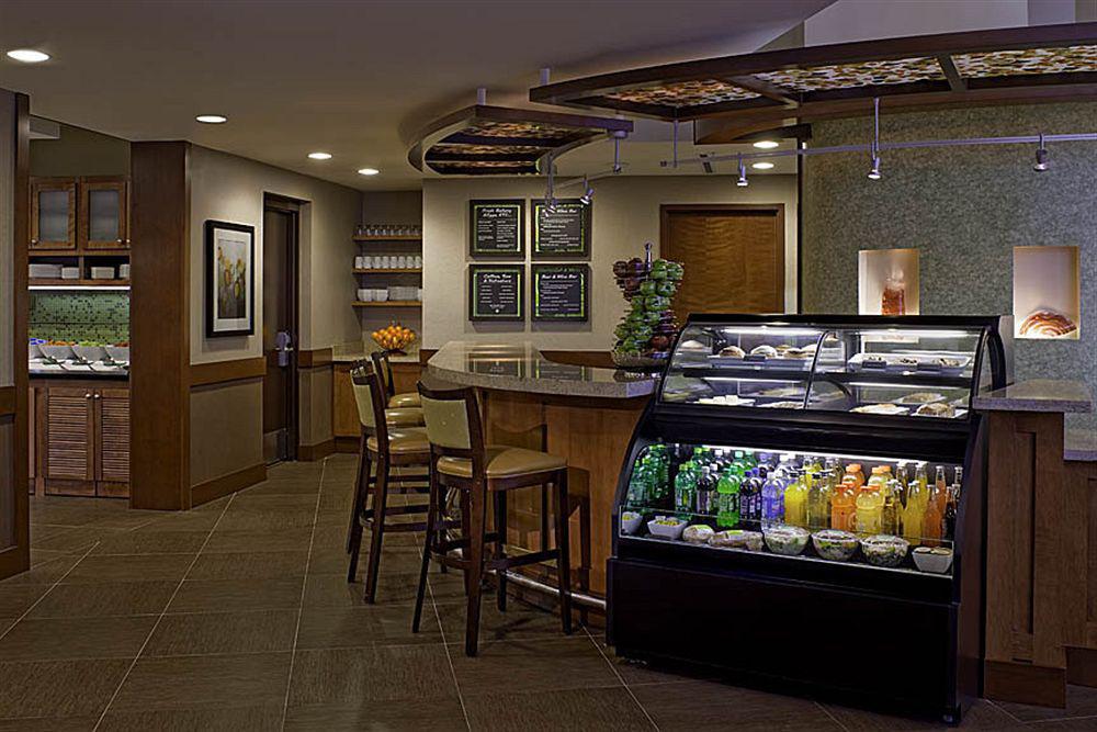 Hyatt Place Charlotte Arrowood Restaurante foto